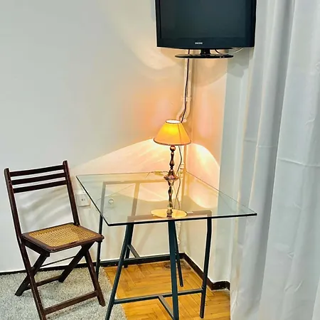 Metro Blue Line Megaro Mousikis αpartment Athens