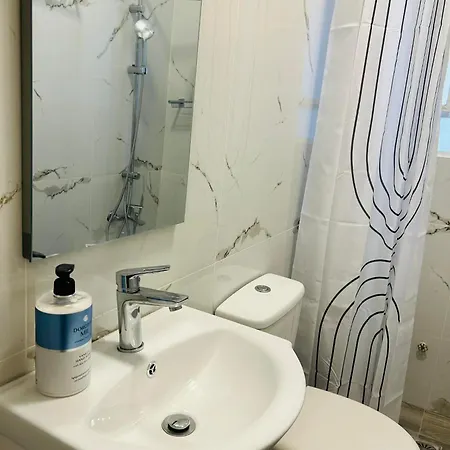 Apartment Metro Blue Line Megaro Mousikis αpartment